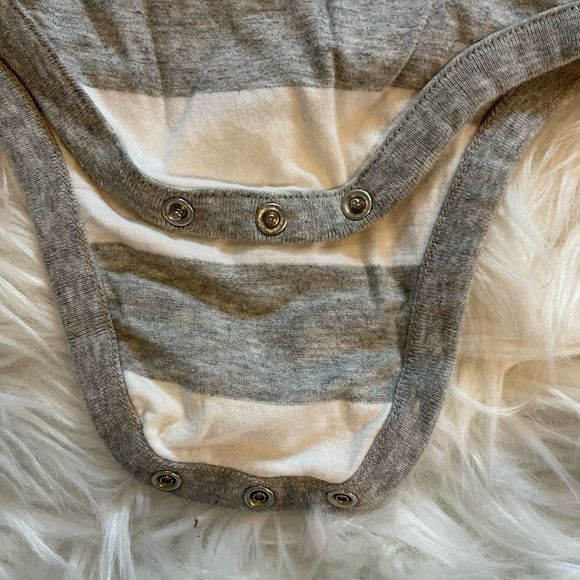 GAP Baby Brannan’s Favorites Mix & Match Onsie & Shorts Set | SZ 6-12M - Picture 11 of 12